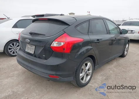 2014 Ford Focus Se z USA, uszkodzony, nr VIN 1FADP3K24EL267148